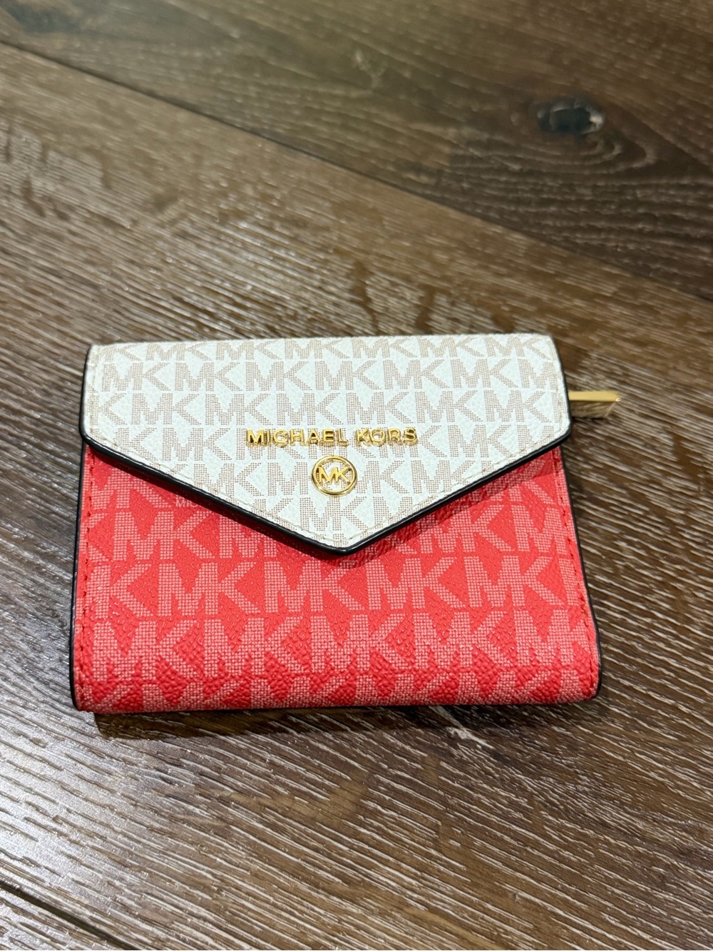 NWOT Michael Kors flap bifold Two-Tone Red & Cream Signature Wallet